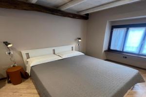 LA RONDINE Guest house, Pettenasco