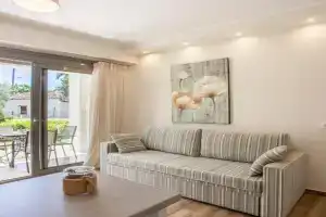 Kassiopea home by the sea 1 Apartments, Pefkohori