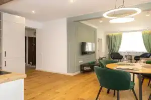 S íRMA Apartment - The Diamond of, Sofia