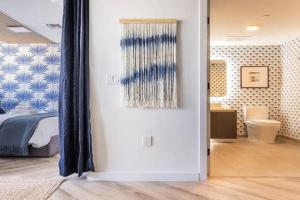 Boutique Condo in DT Perfect for Couples/Fam Apartments, Miami