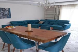 Cleopatra Beach Ultra-Luxury 3-bedroom Penthouse, Alanya