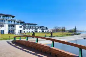 Royal Lakeside Apartment, Keszthely