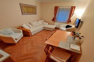 Apartmán u Ski Javor - 1x soukromé parkování, Pec pod Snezkou
