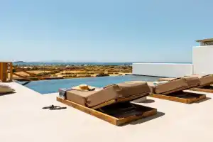 C and G VILLAS, Agios Prokopios