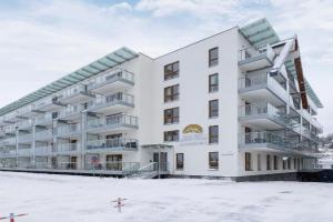 Szymony Apartments with SPA & Parking by Noclegi Renters, Zakopane