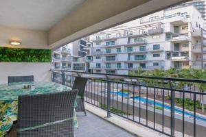 Designer, luxurious 3BR home in Pender Gardens by 360 Estates Apartments, Pembroke