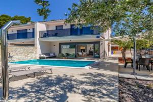 Cozy Home In With Kitchen Guest house, Stignano di Pola