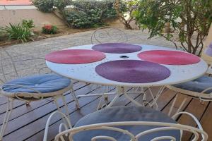 Charmant appart 2 chambres proche plage - WIFI - Animaux acceptés - FR-1-323-453 Apartments, St. Jean-de-Monts