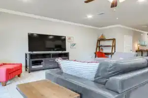 Pensacola Vacation Rental with Community Pool! Guest house, Pensacola