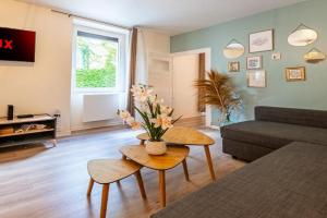 Le Berbisey - Centre ville historique - 1 lit double 160cm & 1 canapé lit Apartments, Dijon