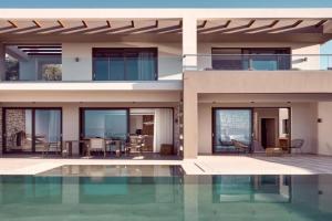 Villa Julieta 2 by Villa Plus, Tragaki