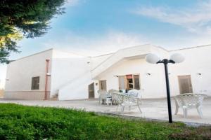 Villa Estrela, Torre Lapillo