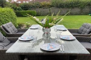 "Moin Moin" - gemütliches mit Garten und Terrasse für die große Familie Guest house, Gromitz