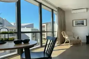 IVIS House - Cozy Seaside Apartment at "Šventosios Vartai", J-4, Sventoji