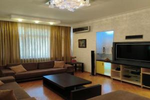 Apartment near m.Xatai, Baku