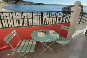 Luxury Catalan Bay Beach House - Sea + Rock Views, Gibraltar