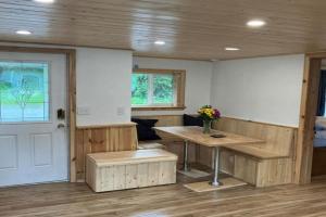 Two Lakes Guesthouse, Seward