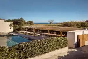 ÒLA Exclusive Residence, with Pool & Beach Access, By ThinkVilla, Tsilivi-Planos