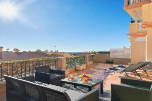 FARO I Lovely Apartment with Sunny Terrace, Barbacoa Pet Friendly in Mijas Costa &, Fuengirola
