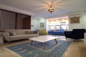 au cœur de sidi bou said Guest house, Carthage