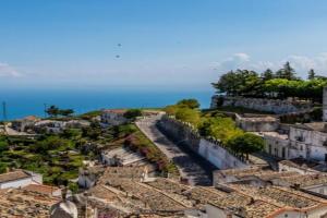 Casa MaLù 15 Cin I T 0 7 1 0 3 3 B 4 0 0 0 8 8 3 3 2, Monte Sant'Angelo