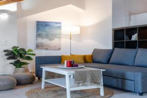 Orizzonte Apartments, Lixouri