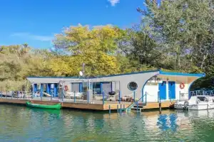 Očarujúci Houseboat na Dunaji, Bratislava