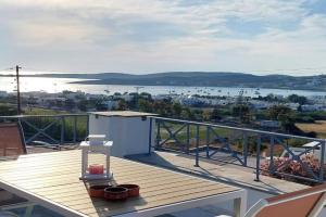 Serenity by the Sunset Apartments, Parikia