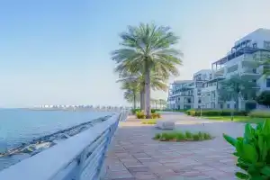 Capital Stay- Private Two Bed Apartment - The Address Beach Resort Residences Fujairah, Al Aqah