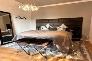 80qm Luxus Apartment mit großer Terrasse, Saarbrucken