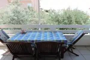 Apartments Sime, Novaglia