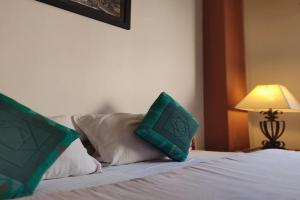the cove studio apartment, Greentara Heritage Home by tranquil Home, Kathmandu