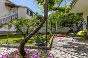 Apartment Sasa, Kastel Stari