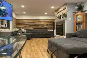 Westview Vacation Rental - Two BR House, North Vancouver