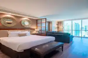 No Resort Fee Strip View Suite +Free Valet + Pool, Las Vegas