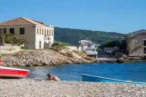 Seafront apartment Jurkovica, Comisa