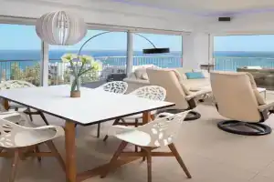 Higueron South Beach by Alfresco Stays Apartments, Mijas