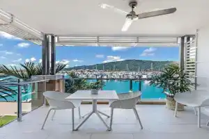 Airlie Breezes at the Boathouse, Airlie Beach