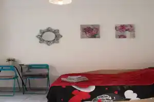 Studio 9, Komotini