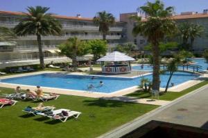 Apartamento de lujo cerca de la playa con piscina y terraza en - ES-323-21, L'Estartit