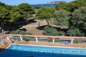 Apartamento Amplio en la Playa con Piscina y Aire Acondicionado, Cerca del Centro y Supermercado - ES-323-37, L'Estartit