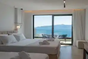 Litan Hotel, Sarande