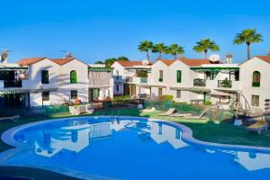 Apartment Laura near Europa Center and Amadores beach, Free WiFi, Playa del Cura