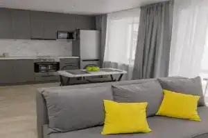 Somfortable apartment in the central square, Ust'-Kamenogorsk