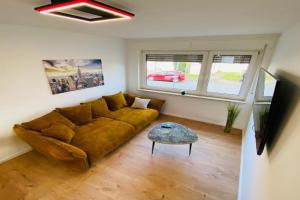 House l 10 Beds l 5 Bedrooms l 4 Bathrooms l WI-FI, Lippstadt