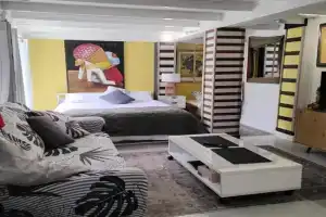 Studio 33, Bundaberg