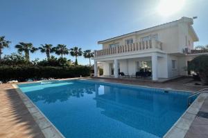 Villa Demetra,, Coral Bay