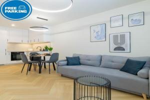 Blue Apartment Ceglana - FREE PARKING - Self check-in, Katowice
