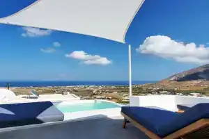 Sun Spell Villa with Sea View-Private Plunge Pool, Pirgos