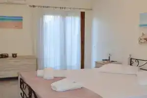 Milmak House,, Kefalonia, Lixouri